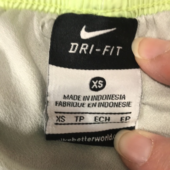 Nike Dri-Fit Shorts - Picture 6 of 7